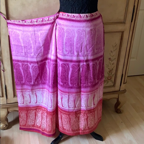 Express World Brand maxi wrap skirt - Picture 4 of 6